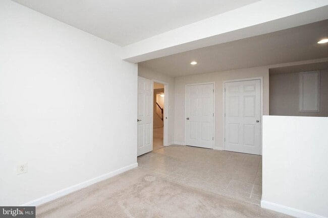 Building Photo - 4776 Monterey Ct