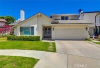 Building Photo - 5528 Voletta Pl