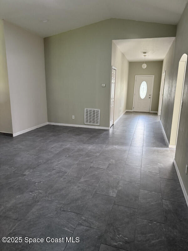 Building Photo - 1122 Brumpton Pl