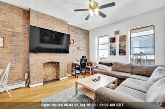 Building Photo - 214 9th St