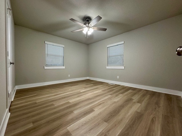 Building Photo - 1208 W Lazy L St