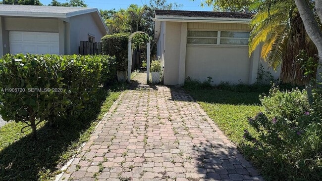 Building Photo - 11460 NW 37th St