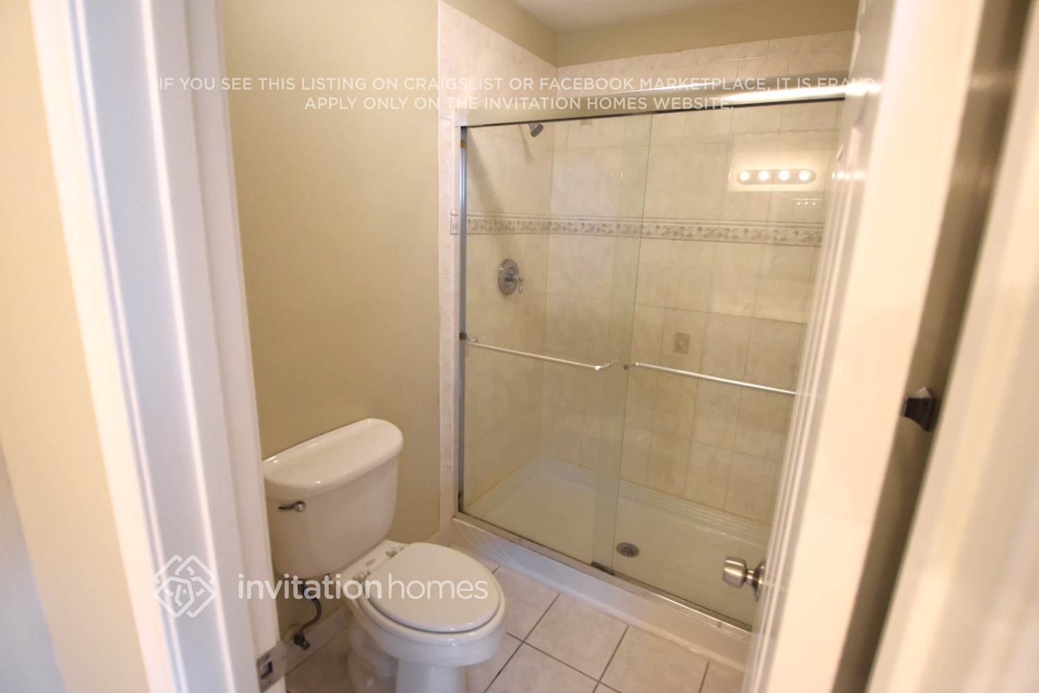 Building Photo - 4020 NW 116th Terrace