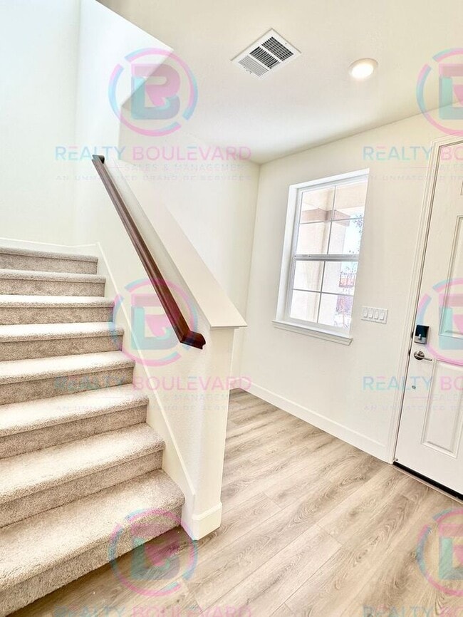 Building Photo - 1/2 Month Free!! Brand New Lennar Home in ...