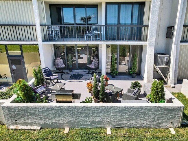 Building Photo - 10680 S Ocean Dr