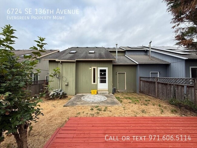 Building Photo - 6724 SE 136th Ave