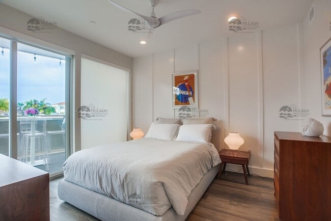 Building Photo - LUXURY 2 Bedroom with AC and Washer/Dryer, DOWNTOWN CARLSBAD VILLAGE