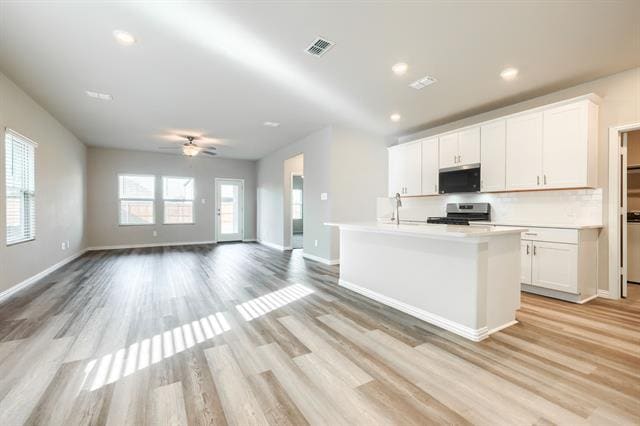 Building Photo - 620 Hemingway Ln
