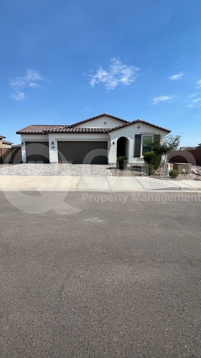 Building Photo - 40305 W Agave Rd