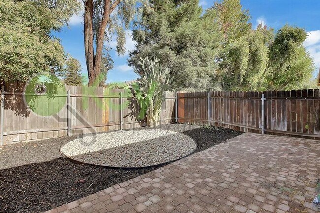 Building Photo - 3901 Senate Ave