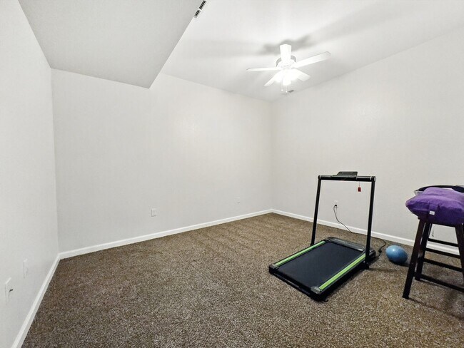 Building Photo - 4689 Inlet Ln