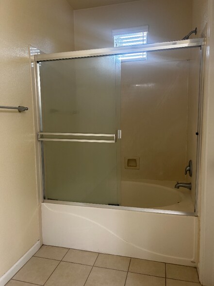 Building Photo - 2580 W El Camino Ave