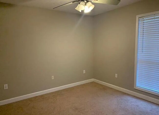 Building Photo - 3/2 for rent in Reservoir East in Brandon ...