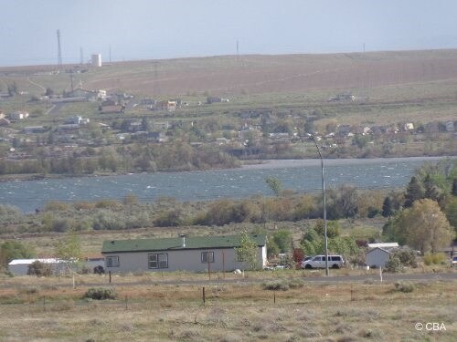 Building Photo - 182302 Plymouth Rd