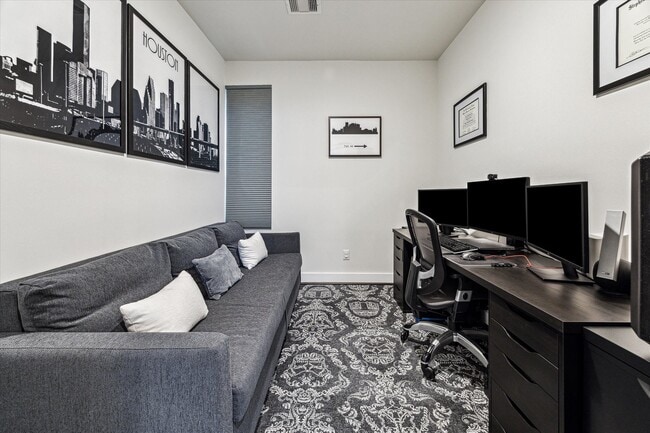 Building Photo - 2204 Cortijo Pl