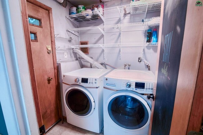 Building Photo - 1211 Nineteenth Avenue