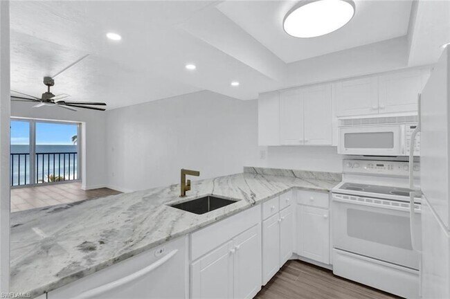 Building Photo - 25820 Hickory Blvd