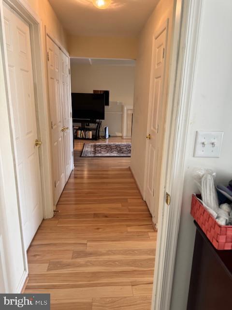 Building Photo - 6520 Lake Park Dr