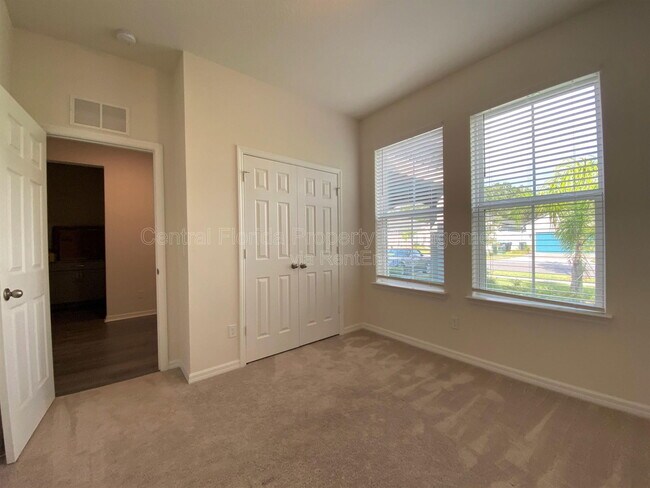 Building Photo - 12040 Ryegrass Trail