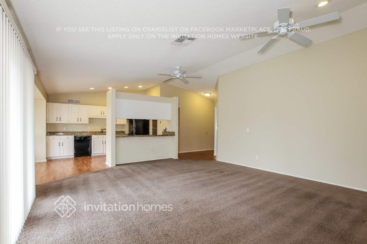 Building Photo - 3538 E Anderson Dr