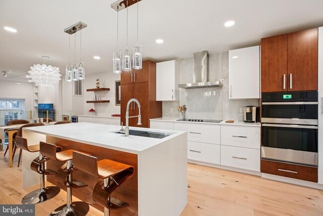 Building Photo - 4353 Westover Pl NW