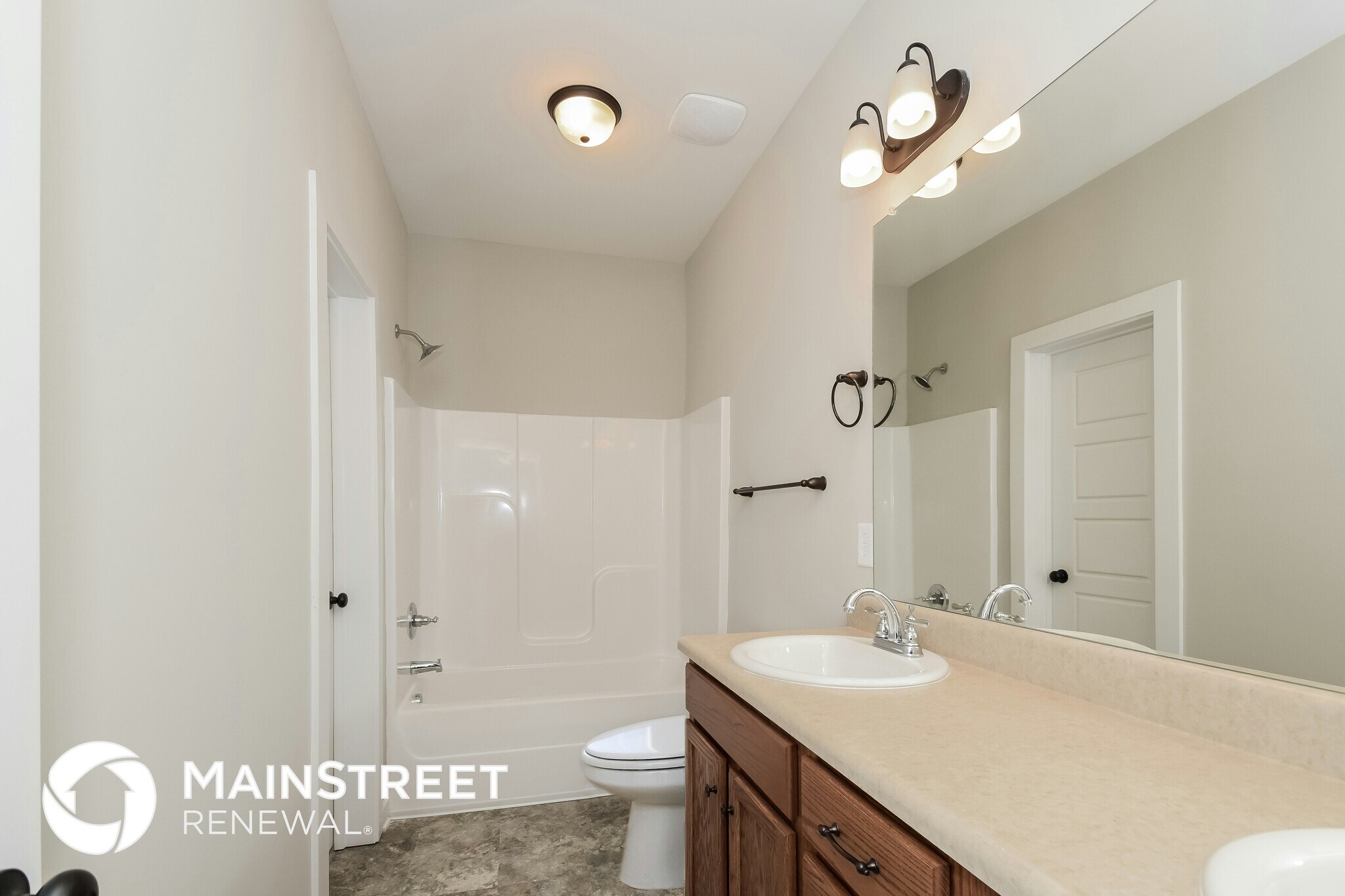 Building Photo - 158 King Richards Way