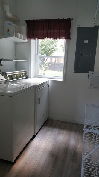 Laundry, washer and dryer - 91 Waterman Ave