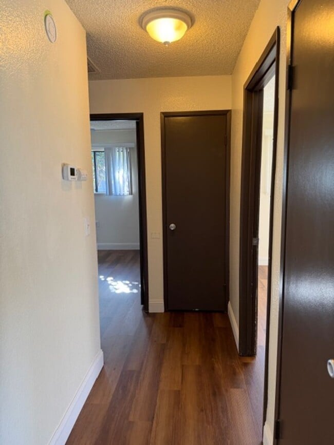 Building Photo - 77-79 West Clover St