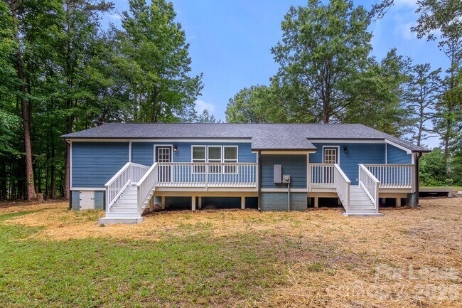 Building Photo - 116 Maple Grove Church Rd