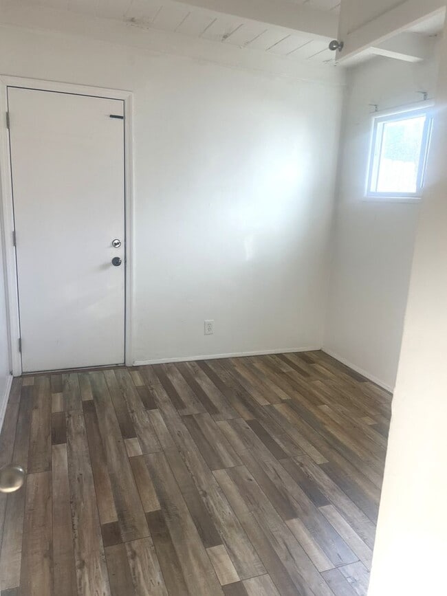 Building Photo - 1018-1020 3rd St.