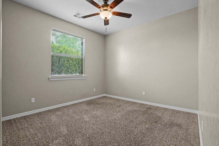 Building Photo - 12540 Arrow Weed Dr