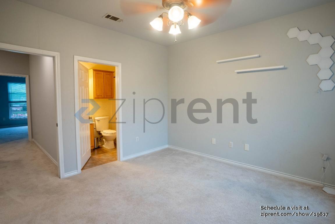 Building Photo - 12245 Abbey Glen Ln
