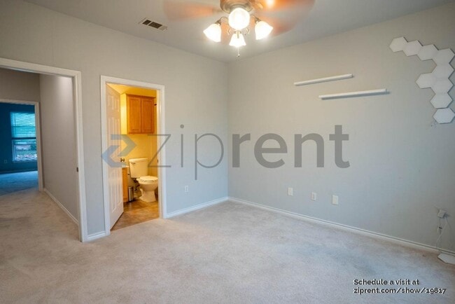 Building Photo - 12245 Abbey Glen Ln