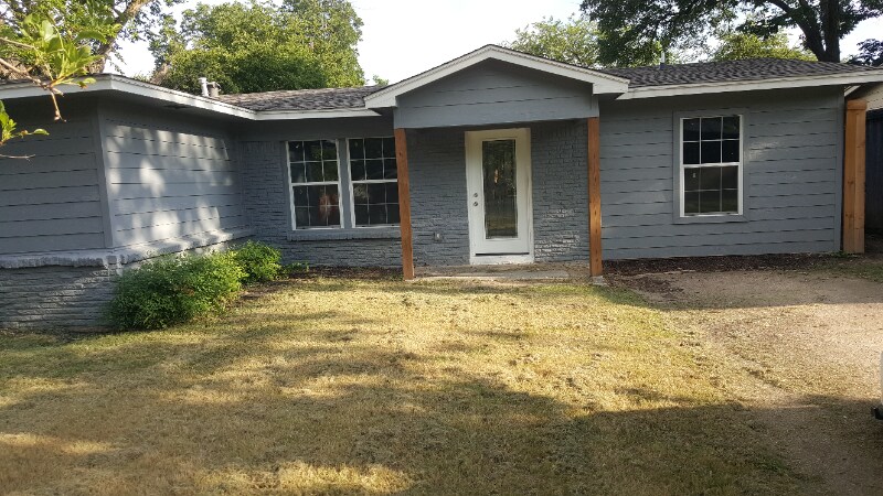 Building Photo - 3226 San Paula Ave