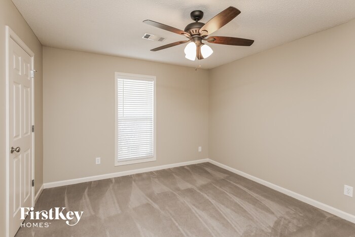 Building Photo - 1514 Blakewood Trail