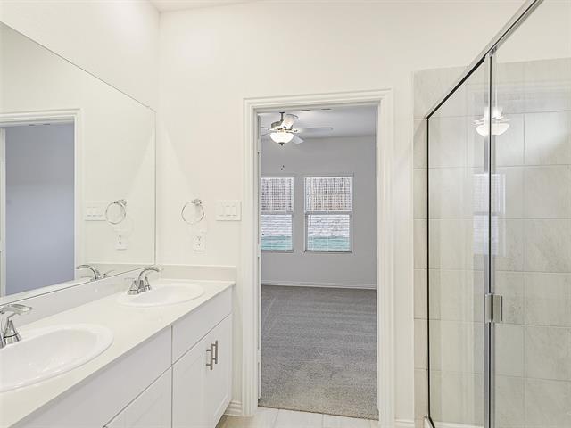 Building Photo - 506 Cottner Dr