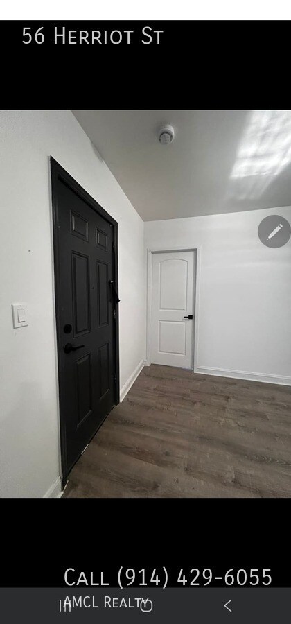 Building Photo - 56 Herriot St