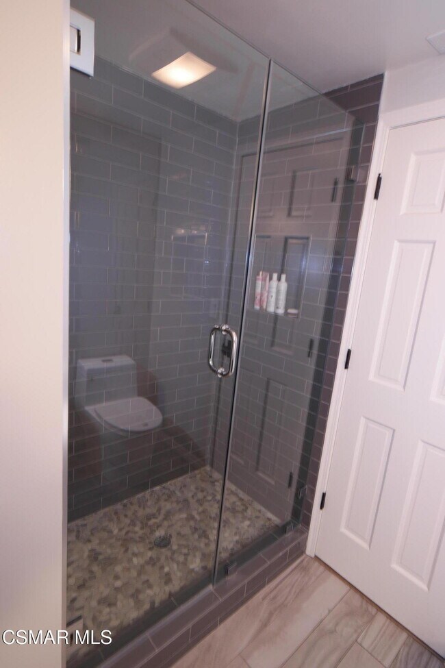 Building Photo - 30621 Sandtrap Dr