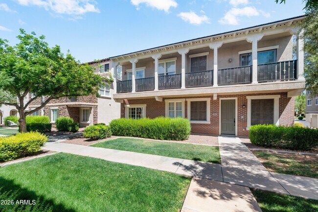 Building Photo - 3647 E Horace Dr