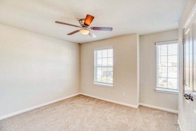 Building Photo - 8202 Blooming Meadow Ln