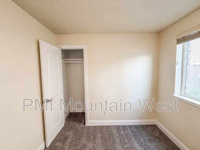 Building Photo - 2779 W 5525 S