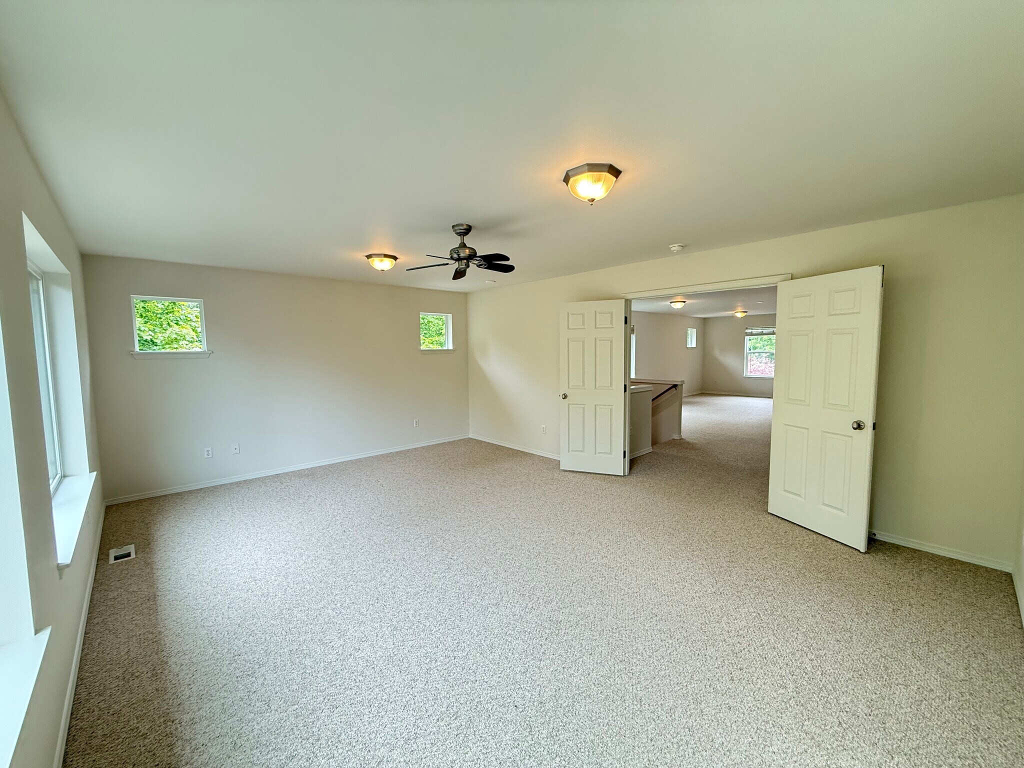 Master bedroom - 24803 SE 19th St