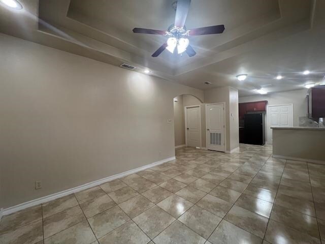 Building Photo - 710 Alta Vista Dr