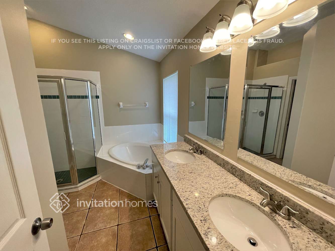 Building Photo - 6234 White Clover Cir