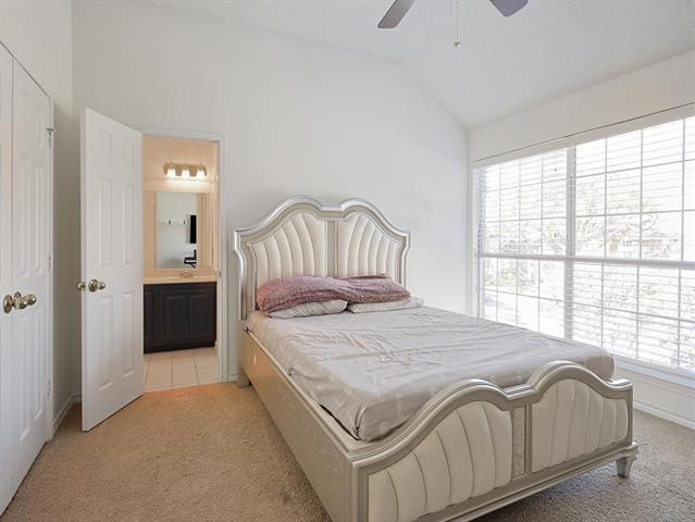 Building Photo - 501 Halifax Ln