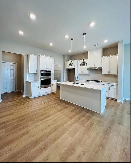 Building Photo - 9155 Harwen Ln