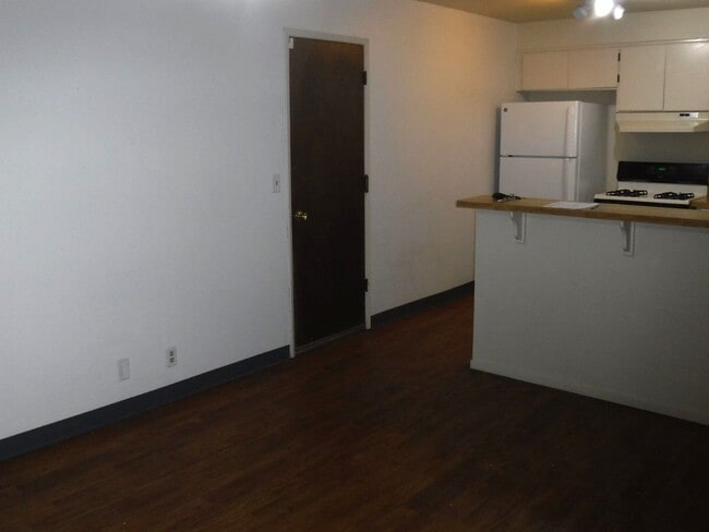 Building Photo - 819 Alynn Way