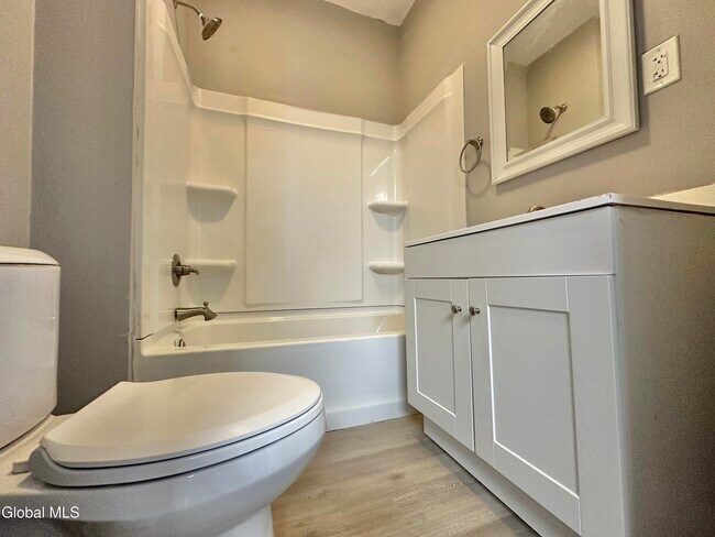 Building Photo - 1 Pawling Ave