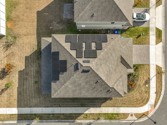 Building Photo - 1021 Savannah Palms Blvd