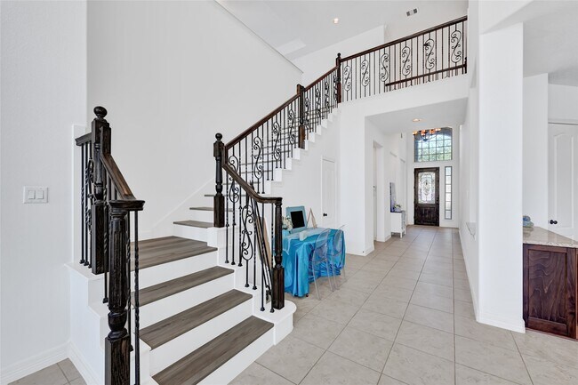 Building Photo - 27915 Genesis Manor Ln